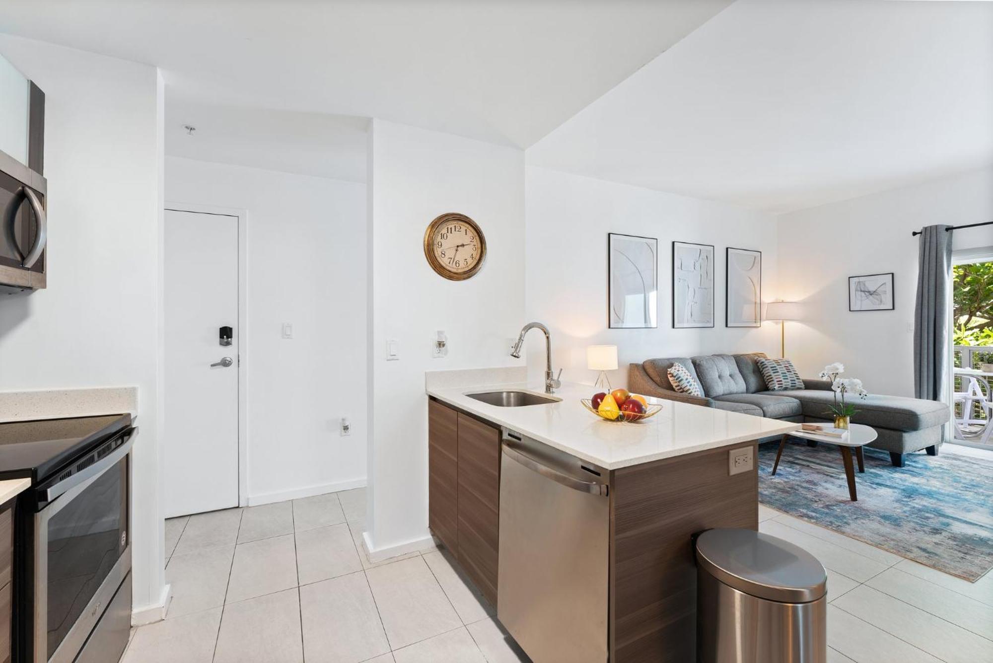 Modern Apartment In Edgewater Miami Rum bild