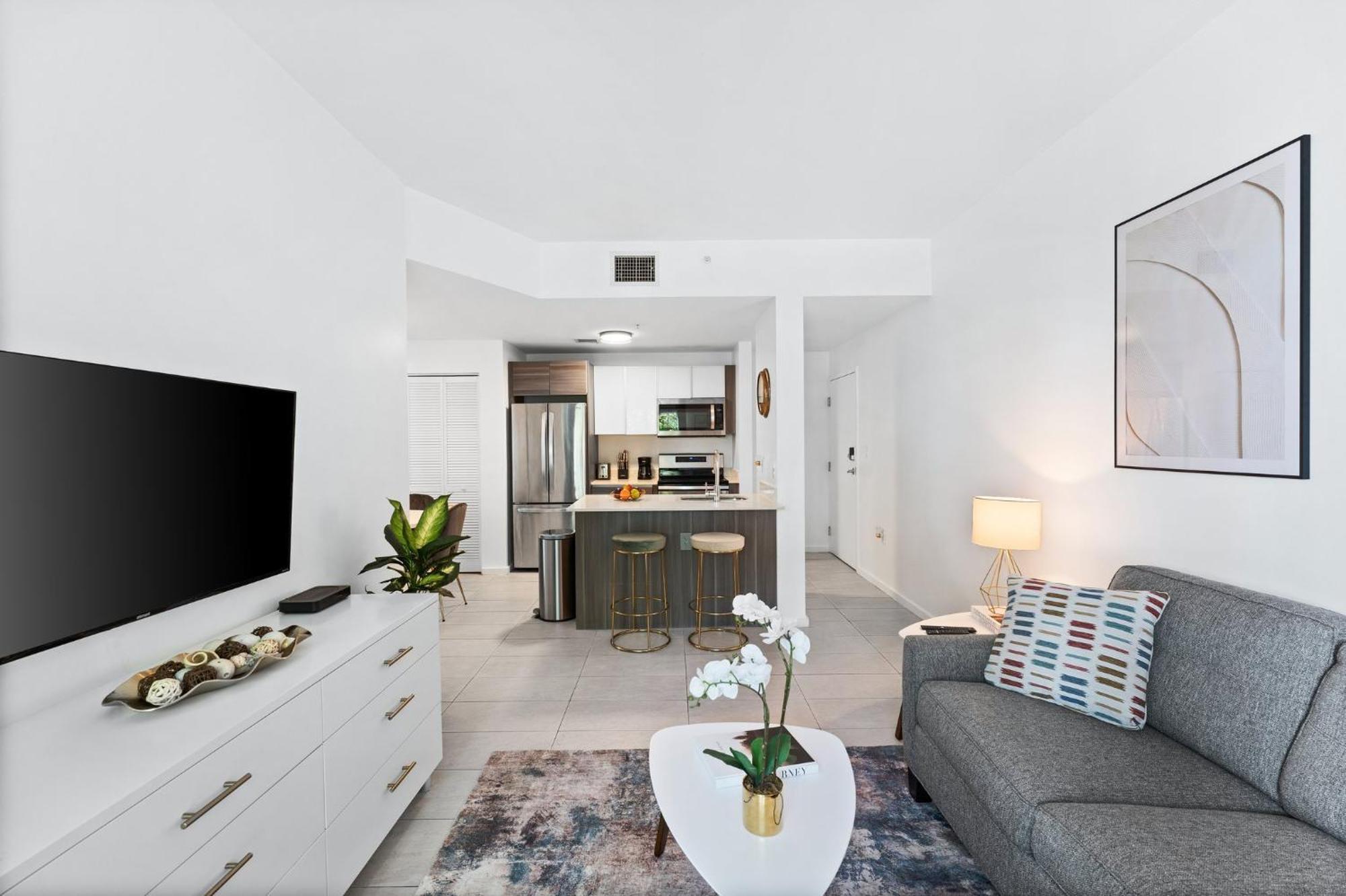 Modern Apartment In Edgewater Miami Rum bild