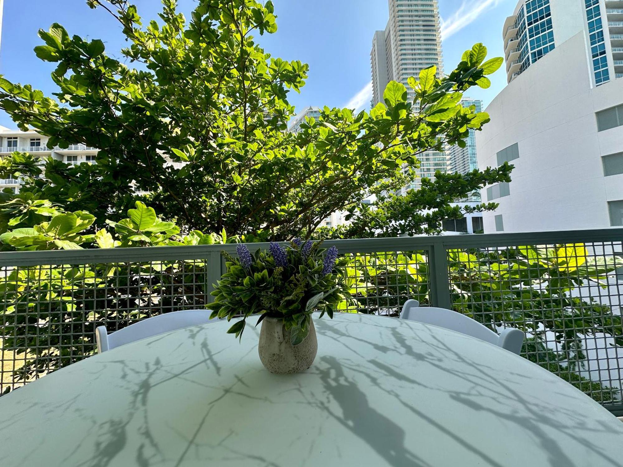 Modern Apartment In Edgewater Miami Exteriör bild